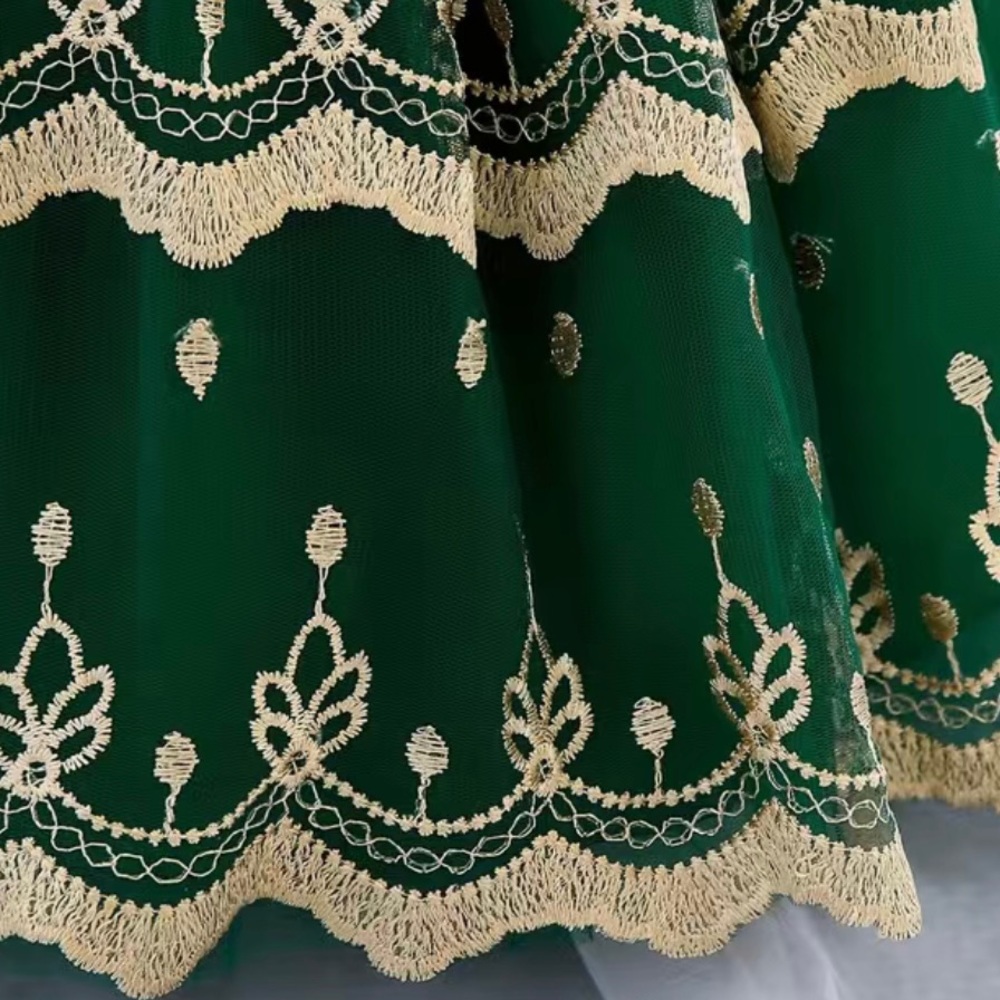 Green and gold holiday dress. Great for birthdays during holiday season. - Picture 3 of 4